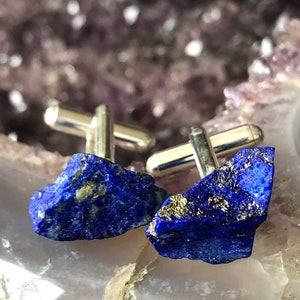 Lapis Cufflinks. Natural raw stone, rough gemstone cufflinks. 9th Anniversary, something blue, wedding cufflinks. Husband gift, gift for dad zdjęcie 2
