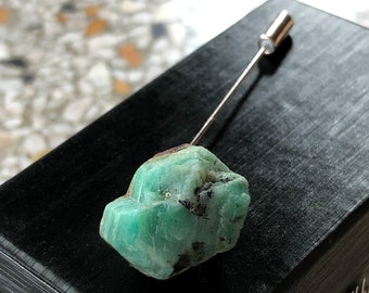 Raw Emerald Lapel Pin, Rough Emerald Crystal brooch. Green Beryl gemstone stick pin, boutonniere, groom's lapel pin, 20th Anniversary gift