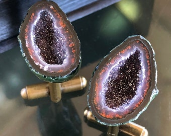 Amethyst, Red Agate Druzy Tabasco Geode Cuff Links. Deep purple, black, burgundy geode cufflinks. Goth fashion for men, black tie formalwear