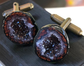 Amethyst, Red Agate Druzy Tabasco Geode Cuff Links. Deep purple, black, burgundy geode cufflinks. Goth fashion for men, black tie formalwear