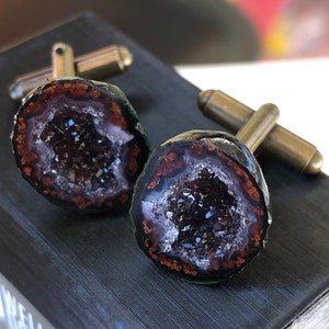 Amethyst, Red Agate Druzy Tabasco Geode Cuff Links. Deep purple, black, burgundy geode cufflinks. Goth fashion for men, black tie formalwear