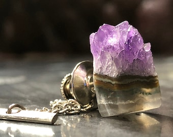 Amethyst Krawattennadel, Krawattennadel, poliert Druzy Amethyst Achat Geode Scheibe. Geschenk für den Bräutigam, Februar Geburtsstein Männer, Ehemann Geschenk, Trauzeugen Geschenke