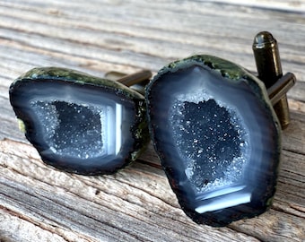 Agate Geode Cufflinks, Blue-Grey. Gift for him, husband gift, boyfriend gift, anniversary for him, geologist, rockhound. Druzy Tabasco geode