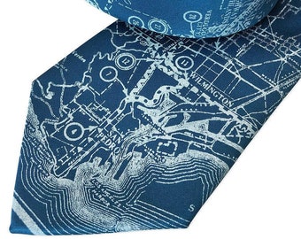 LA Map Tie. Los Angeles Necktie. California map, silver screen, Oscar Party, Academy Awards, Hollywood wedding, West Coast, Los Angeles men