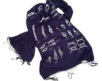 Knotenmuster Schal mit Fransen Sailor-Knoten, Pfadfinderknoten, nautisches Bambus-Pashmina. Segeln, Küstenhochzeit, heiraten