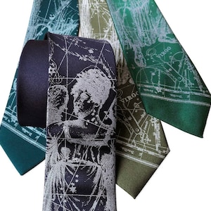 Gravata de Virgem. Gravata masculina com gráfico de estrelas. Laço da astrologia, laço do zodíaco, constelação, laço do horóscopo. Presente de aniversário de agosto, aniversariantes de setembro