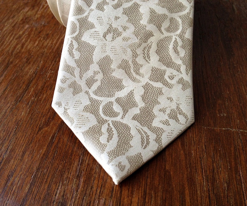 mens lace tie