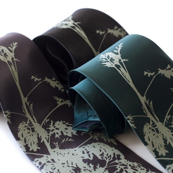 Absinthe Tie, botanical print necktie. Wormwood leaf, mens silk tie. The Green Fairy, la fee verte, Absinthe drinker gift, gothic wedding