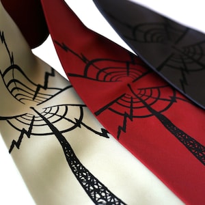 Transmitter Tower Necktie, amateur radio, ham operator, on air signal men&#39;s tie. Pirate radio station, podcaster, broadcaster gifts for men