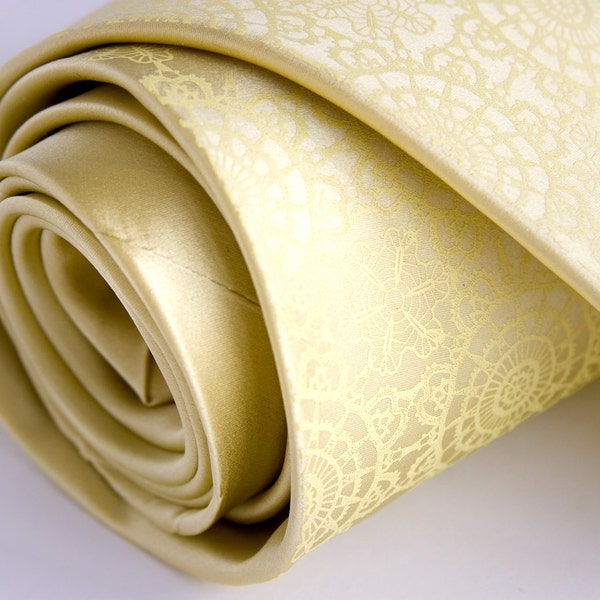 Corbata de seda Buttercream. Corbata de mantequilla de color amarillo pálido. Corbata de encaje doily estampado de hombre, corbatas de novios amarillas, boda amarilla clara, corbata de boda papá