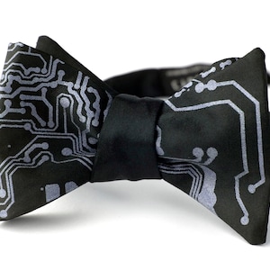 Circuit Board bow tie. Self tie bow tie, freestyle & adjustable. Geek gift, electrical engineer gift, computer science graduation gift image 1