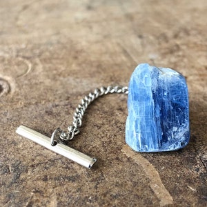 Blue Kyanite Tie Tack, rough gemstone tie pin. Something blue, men&#39;s wedding tie clip, for the groom. Blue wedding accessories, husband gift