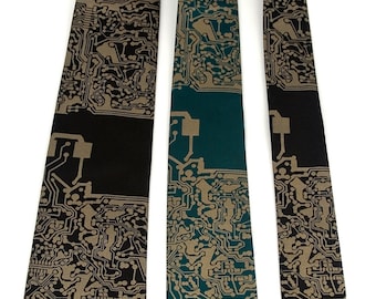 Circuit Board Tie, mens necktie. IT guy, gift for him. Computer programmer, geek gift men, electrical engineer, boyfriend gift, science ties