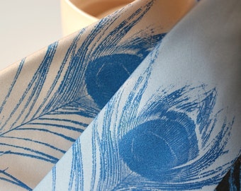 Peacock Feather Tie, men's necktie. Peacock wedding tie for groomsmen. Modern wedding tie sets. Silkscreened Vegan tie for women or men