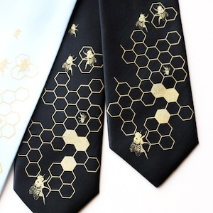 Bee Tie. Honey Bee Necktie, beehive tie. Honeycomb, bee hive mens tie, apiary gift, beekeeper gift, ecologist gift, honey bee gift, bee gift