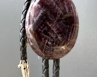 Amethyst Bolo Tie. Large Polished Oval Chevron Amethyst western tie. Purple stone for southwest wedding, cowboy fashion, rodeo wear