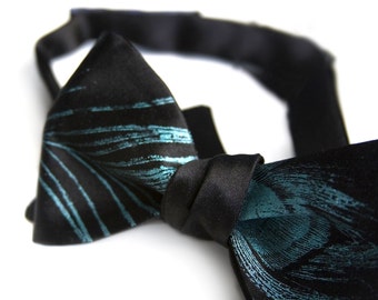 Peacock Feather Bow Tie. Peacock feather print self tie men's bowtie. Black necktie, teal print & more!