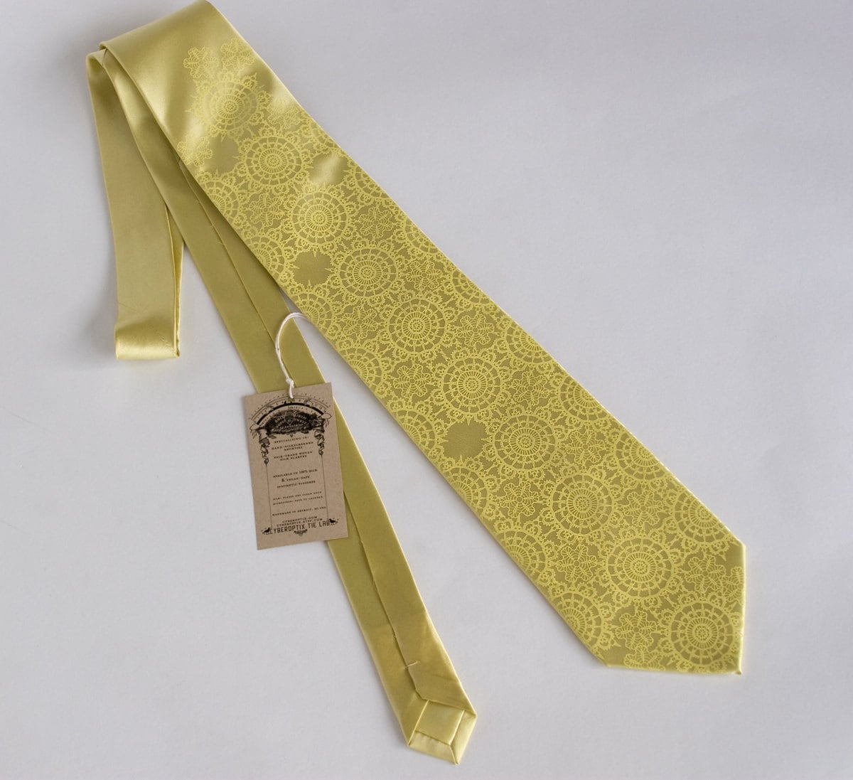 Buttercream Silk Tie. Butter Pale Yellow Necktie. Lace Doily - Etsy