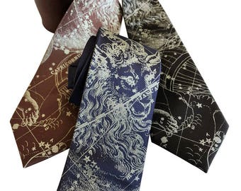 Corbata de Capricornio, corbata de constelación del zodiaco. Regalo astrológico para hombres que cumplen años en diciembre. Corbata del horóscopo de enero. Corbatas espaciales y científicas.