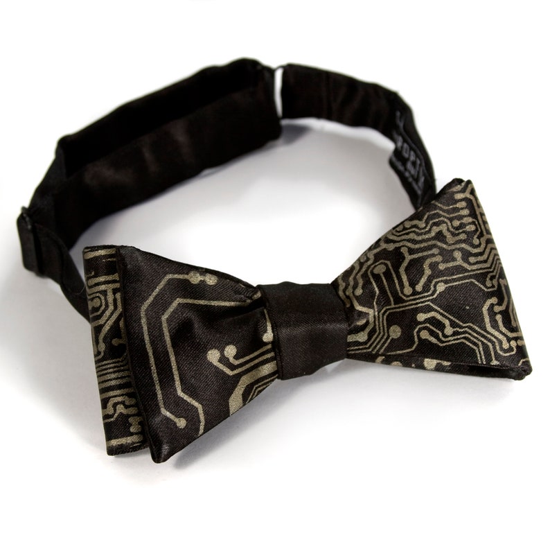 Circuit Board bow tie, self tie bow tie. Computer science graduation gift, creative black tie, geek wedding bow tie, winter formal, prom brass on black