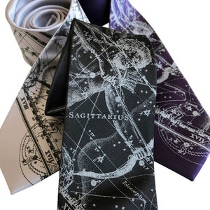 Corbata celestial de Sagitario. Corbata del horóscopo de la constelación del zodiaco. Regalo de cumpleaños de noviembre o diciembre. Corbata para hombre con carta astral. Regalo astrológico.