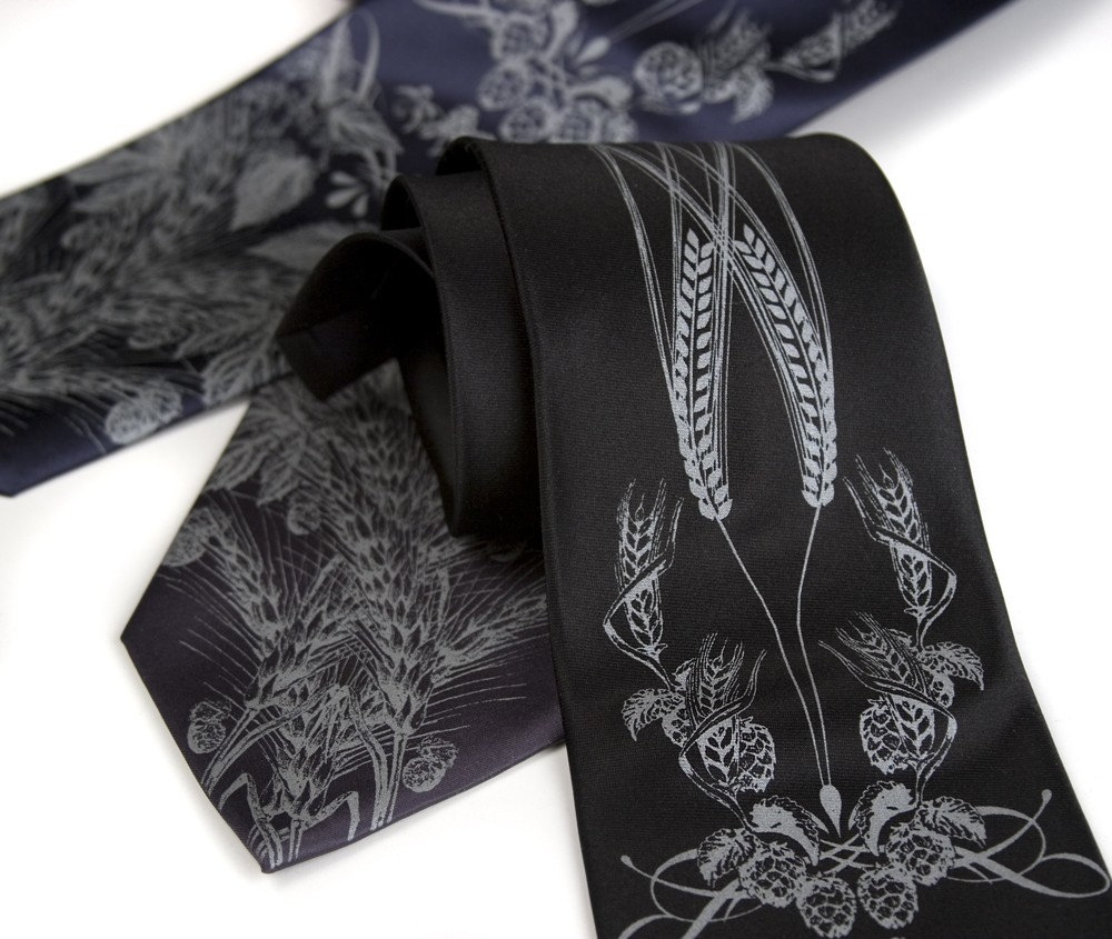 Botanical Print Tie. Beer necktie. Hops, Wheat & Barley men's tie. Bartender gift men, Brewery, Craft beer lover gift, beer drinker present