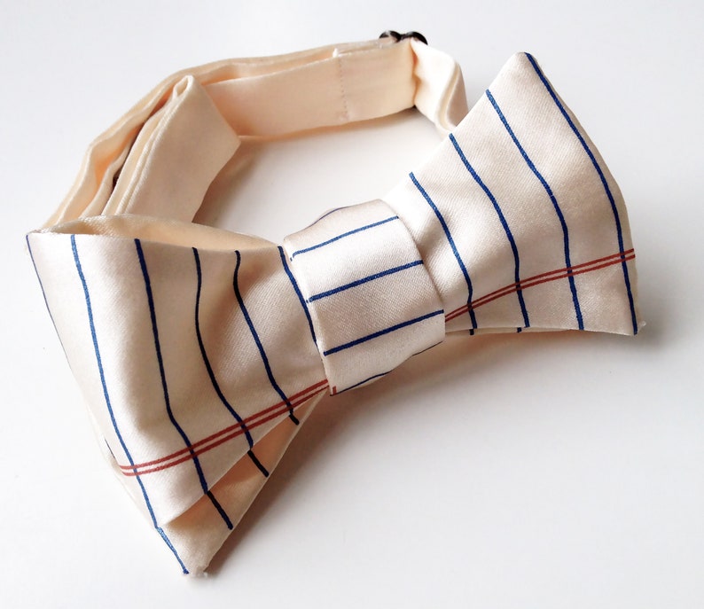 Notebook Paper bow tie. College Ruled bow tie. Wide Ruled lined paper tie. Silkscreen bowtie. Perfect teacher or writer gift. image 1