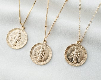 Blessed Mother Virgin Mary Gold Coin Medallion Necklace (Mary Regal) // 14K Gold filled // Gold Coin Jewelry // Joyería minimalista