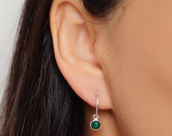 Emerald gemstones on Silver Hoop Earrings (Valais) // May birthstone // Minimalist jewelry // January birthstone