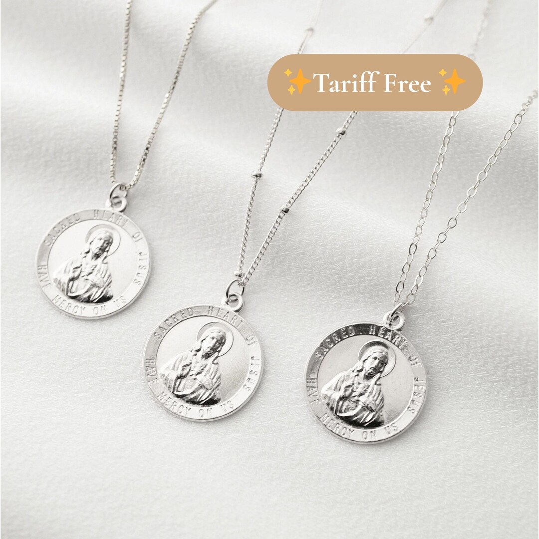 Sacred Heart of Jesus Sterling Silver Coin Medallion Necklace (jesus ...