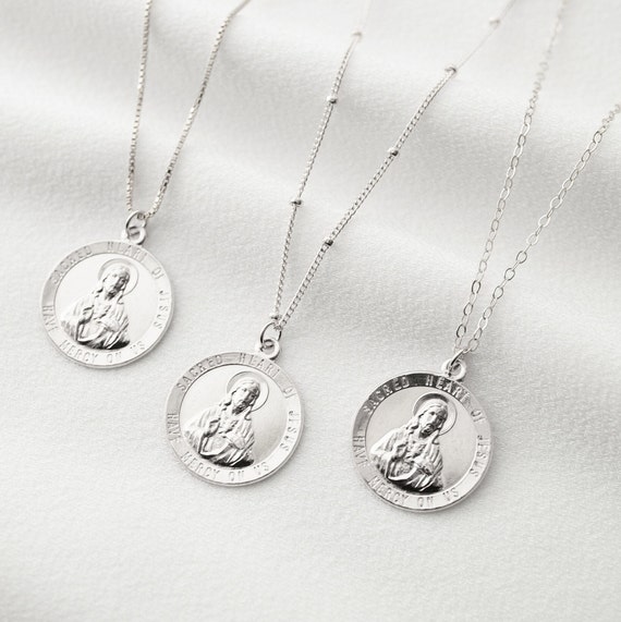 Sacred Heart of Jesus Sterling Silver Coin Medallion Necklace jesus Regal  // Sterling Silver // 14K Gold Filled // Minimalist Jewelry - Etsy