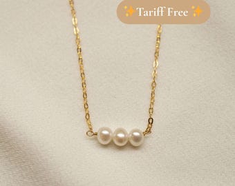 14K Gold Fill Trio Freshwater Pearl Gold Necklace // June birthstone // Ships from USA