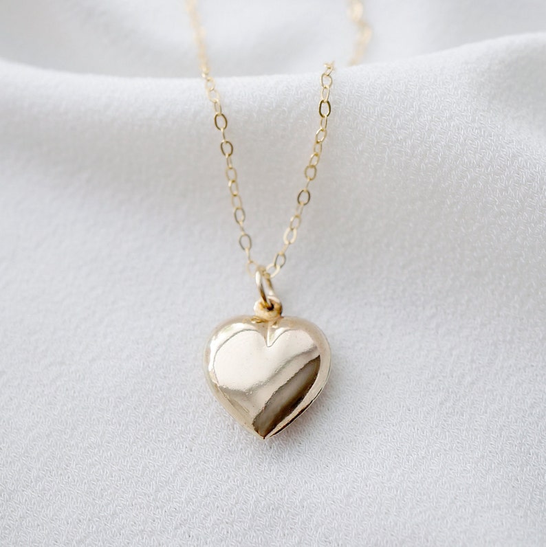 Silver Heart Necklace Calan // Silver Heart Pendant // Gift for her // Minimalist jewelry image 4