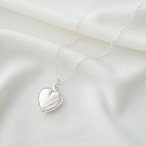 Silver Heart Necklace Calan // Silver Heart Pendant // Gift for her // Minimalist jewelry image 1