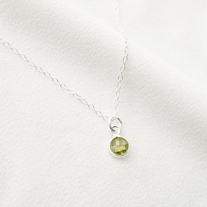 Tiny peridot stone on Sterling silver Necklace (Cira) Adjustable Cable Chain 16"-18" // Dainty necklace // August Birthstone