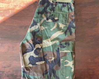 90er Camo Shorts