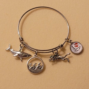 Silver Scuba Diver Charm Bangle Bracelet: Ocean Theme