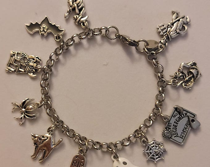 Silver Halloween Chain Bracelet, Halloween Charm Bracelet, Bracelet, Halloween Bracelet, Charm Bracelet, Chain Bracelet, Gift, Ashes, Gift