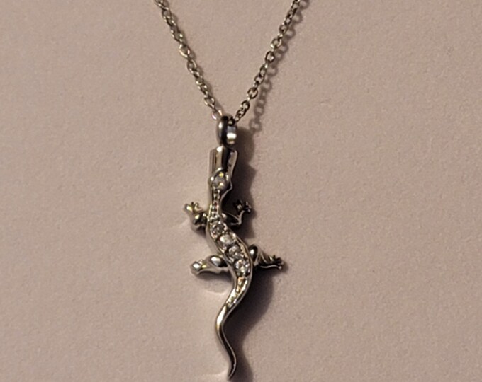 Silver Lizard Cremation Urn Necklace, Cremation Jewelry, Urn Jewelry, Memorial Jewelry,  Urn Necklace, Cremation Necklace, Necklace, Gift