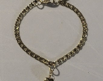 Bracciale con urna funeraria a forma di cuore in oro: gioiello commemorativo in acciaio inossidabile