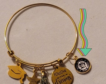 Gold 2024 Graduation Bangle Bracelet, Graduation 2024 Bracelet,  Charm Bracelet,  Graduation,  2024 Graduation,  Graduation 2024 Bracelet