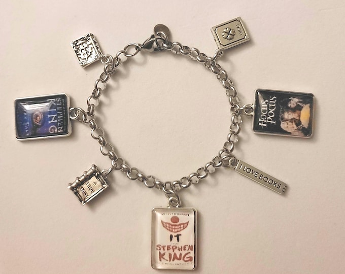 Silver Custom Book Lovers Chain Bracelet, Book Bracelet,  Charm Bracelet, Bracelet, Book, Bookworm Gift, Chain Bracelet, Best Sellers List