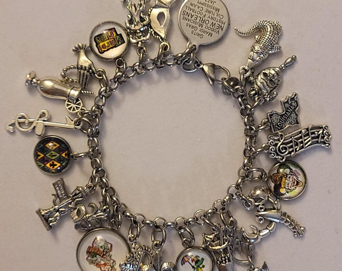 Silver Mardi Gras Chain Bracelet, Louisiana Charm Bracelet, Bracelet, State of Louisiana Bracelet, Charm Bracelet, Chain Bracelet, Gift