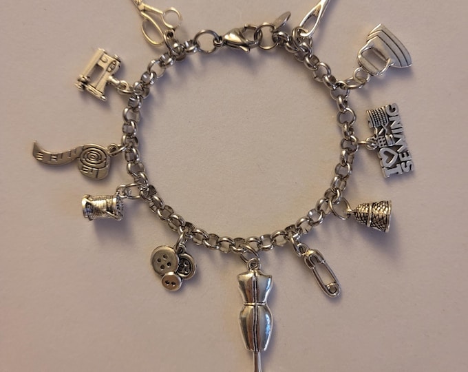 Silver Seamstress Chain Bracelet, Sewing Charm Bracelet, Bracelet, Sewers Bracelet, Charm Bracelet, Chain Bracelet, Gift, Taylor, Seamstress