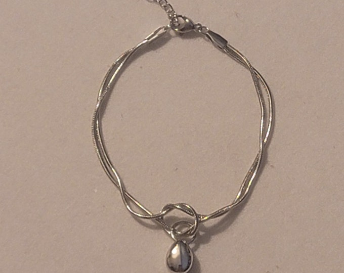 Silver Teardrop Cremation Urn Bracelet, Cremation Jewelry, Memorial Jewelry, Urn Bracelet, Urn Jewelry, Teardrop Chain Bracelet,  Bracelet