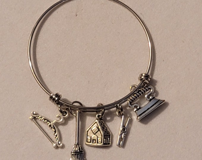 Silver Housekeeper Bangle Bracelet, Housekeeper Cleaner, Maid, Charm Bracelet, Housekeeper Cleaner Charm Bracelet, Gift For Housekeeper