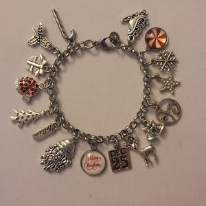 Silver Christmas Chain Bracelet, Christmas Charm Bracelet, Xmas, Christmas Bracelet, Charm Bracelet, Chain Bracelet, Gift, Christmas Holiday
