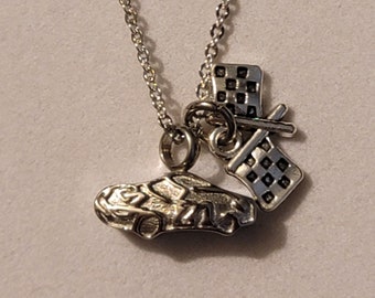 Collana in argento con urna crematoria NASCAR