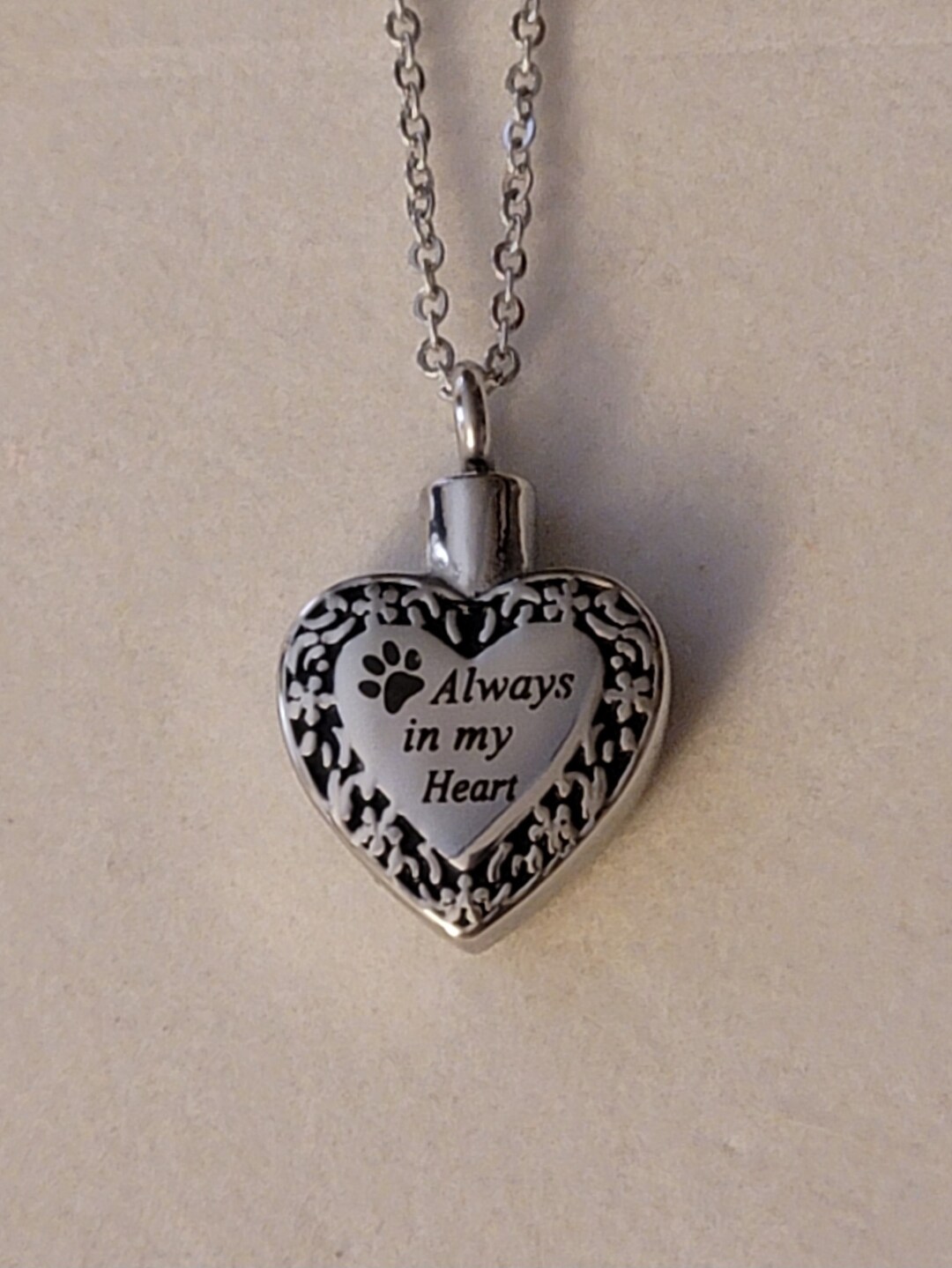 Silver Paw Print Heart Cremation Urn Necklace - Pet Memorial Jewelry - Etsy