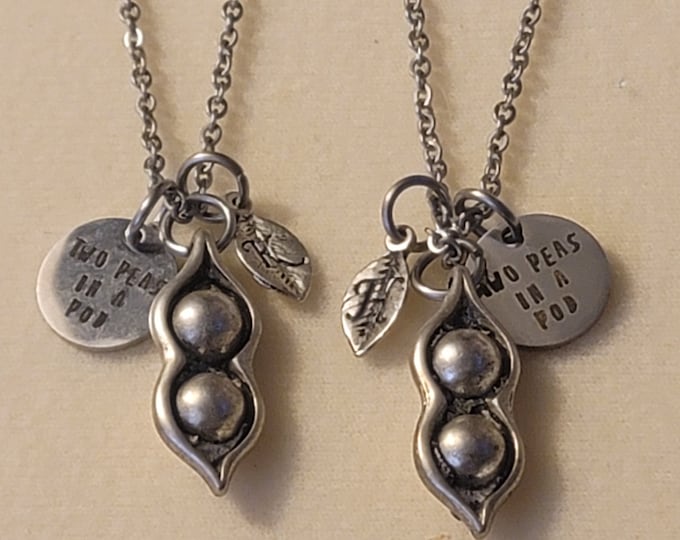 Silver Two Peas In A Pod Charm Necklaces, Two Peas In A Pod, Necklace, Pea Pod, Pea Pod Necklace, Best Friends, Best Friend, Gift, Two Peas
